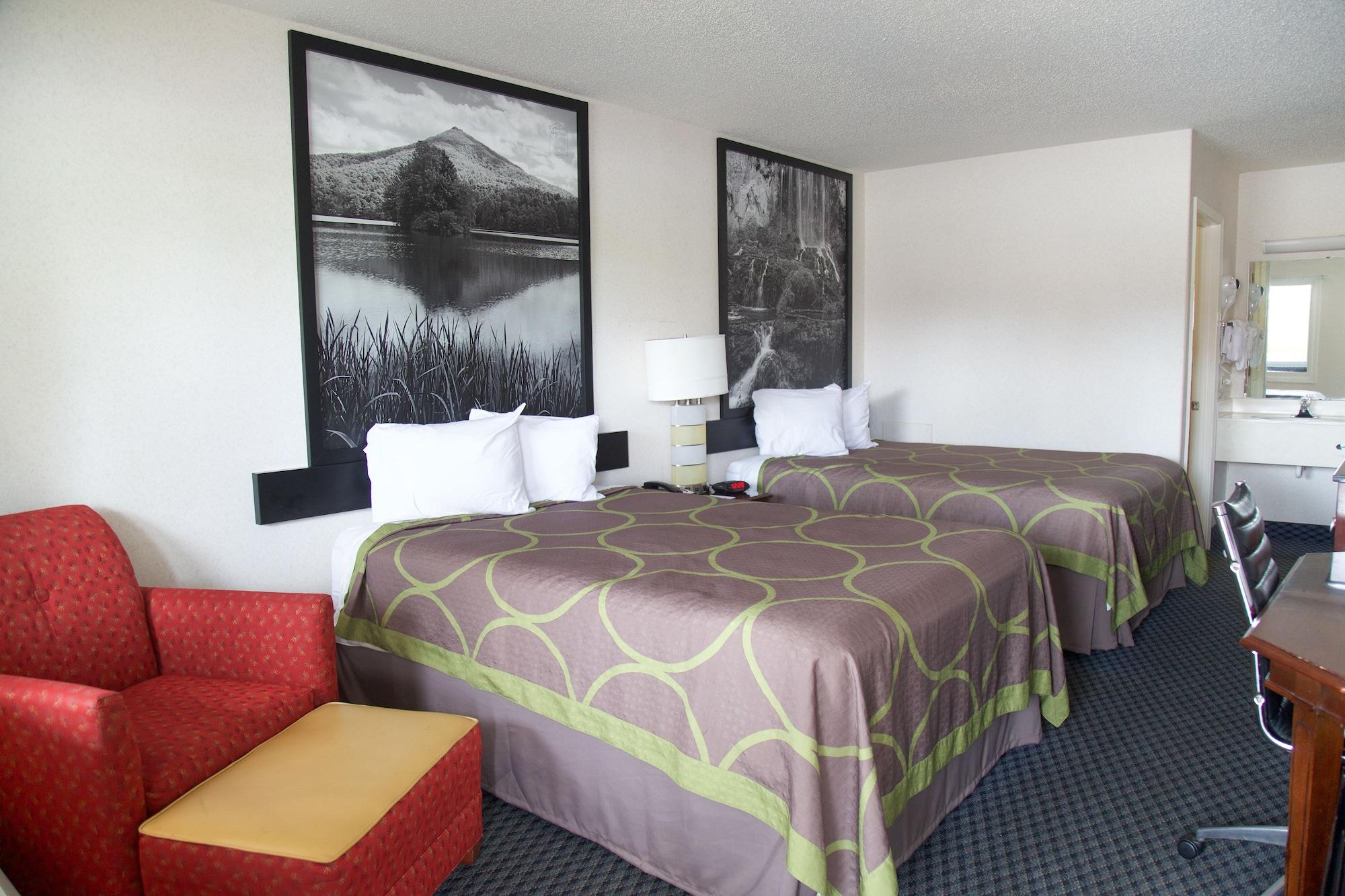 Super 8 By Wyndham Christiansburg Motel Eksteriør billede