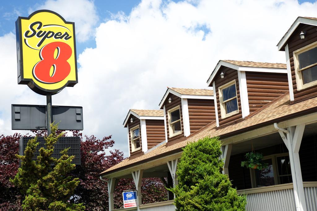 Super 8 By Wyndham Christiansburg Motel Eksteriør billede